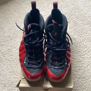 Like new red foam posits